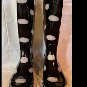 Arizona Polka Dot Black and White Rain Boots